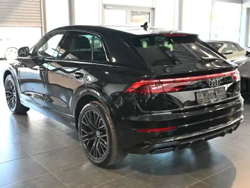 Audi Q8 50 TDI quattro S line