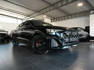 Audi Q8 50 TDI quattro S line