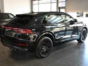 Audi Q8 50 TDI quattro S line