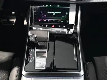Audi Q8 50 TDI quattro S line