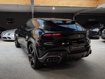 Ferrari Purosangue