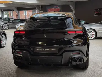 Ferrari Purosangue