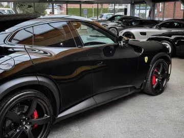 Ferrari Purosangue
