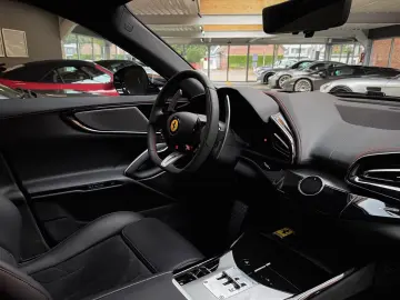Ferrari Purosangue