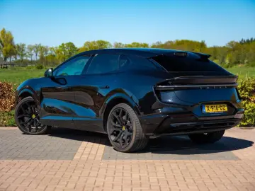 LOTUS Eletre EDS 450 S 4WD Executive Seat 112 kWh   LI