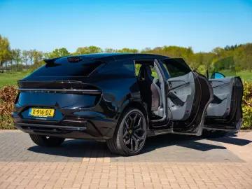 LOTUS Eletre EDS 450 S 4WD Executive Seat 112 kWh   LI