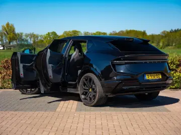 LOTUS Eletre EDS 450 S 4WD Executive Seat 112 kWh   LI