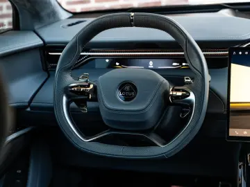 LOTUS Eletre EDS 450 S 4WD Executive Seat 112 kWh   LI