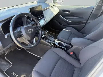 TOYOTA Corolla 1.8 Hybrid Team D LED Navi SHZ LHZ Kamer