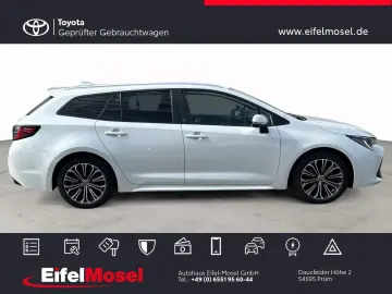 TOYOTA Corolla Touring Sports