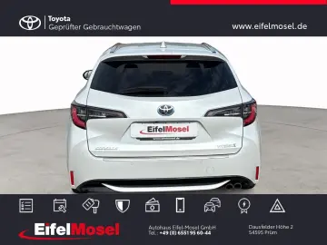 TOYOTA Corolla Touring Sports