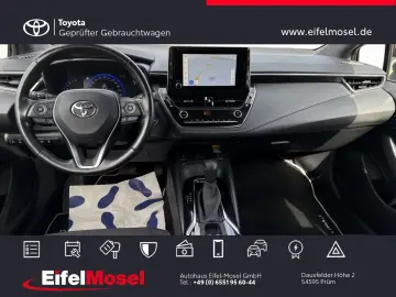 TOYOTA Corolla Touring Sports