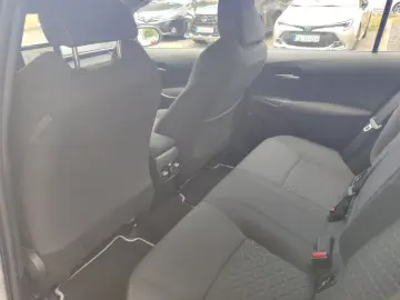 TOYOTA Corolla Hybrid TS Business Edition PDC v h Navi
