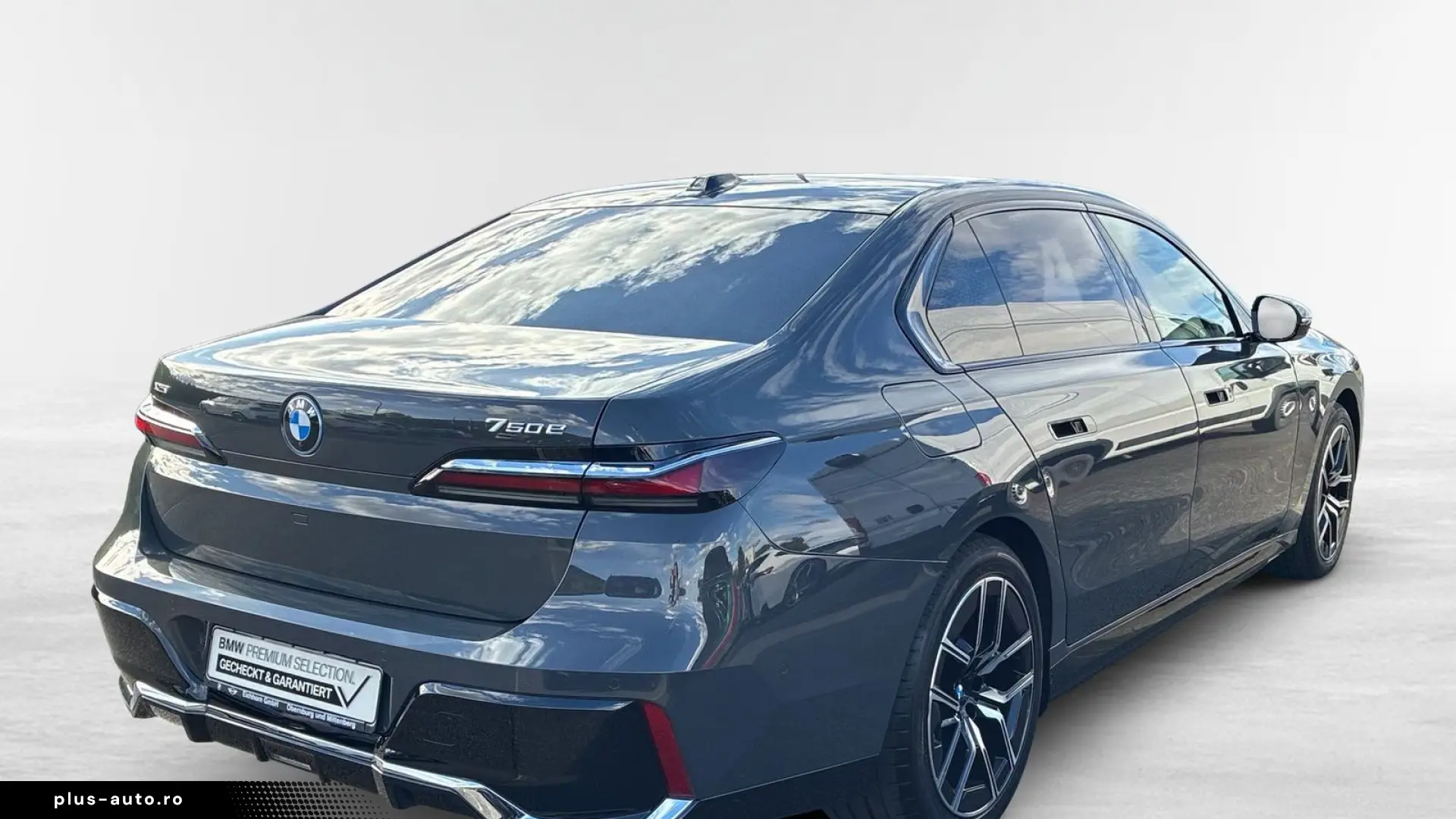 BMW 750e xDrive M Sports package  TOP EQUIPMENT