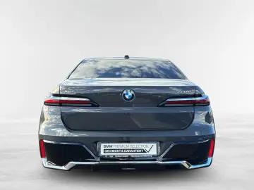 BMW 750e xDrive M Sports package  TOP EQUIPMENT