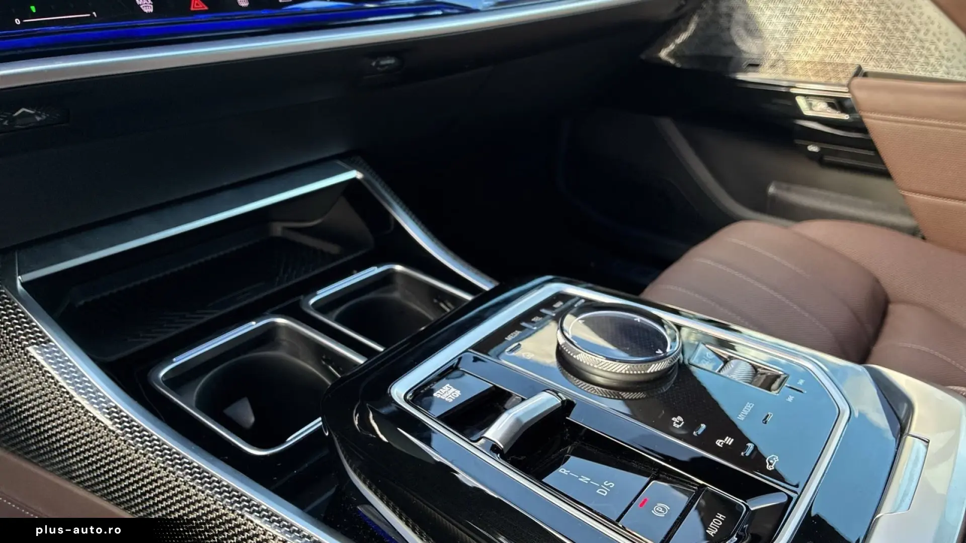 BMW 750e xDrive M Sports package  TOP EQUIPMENT