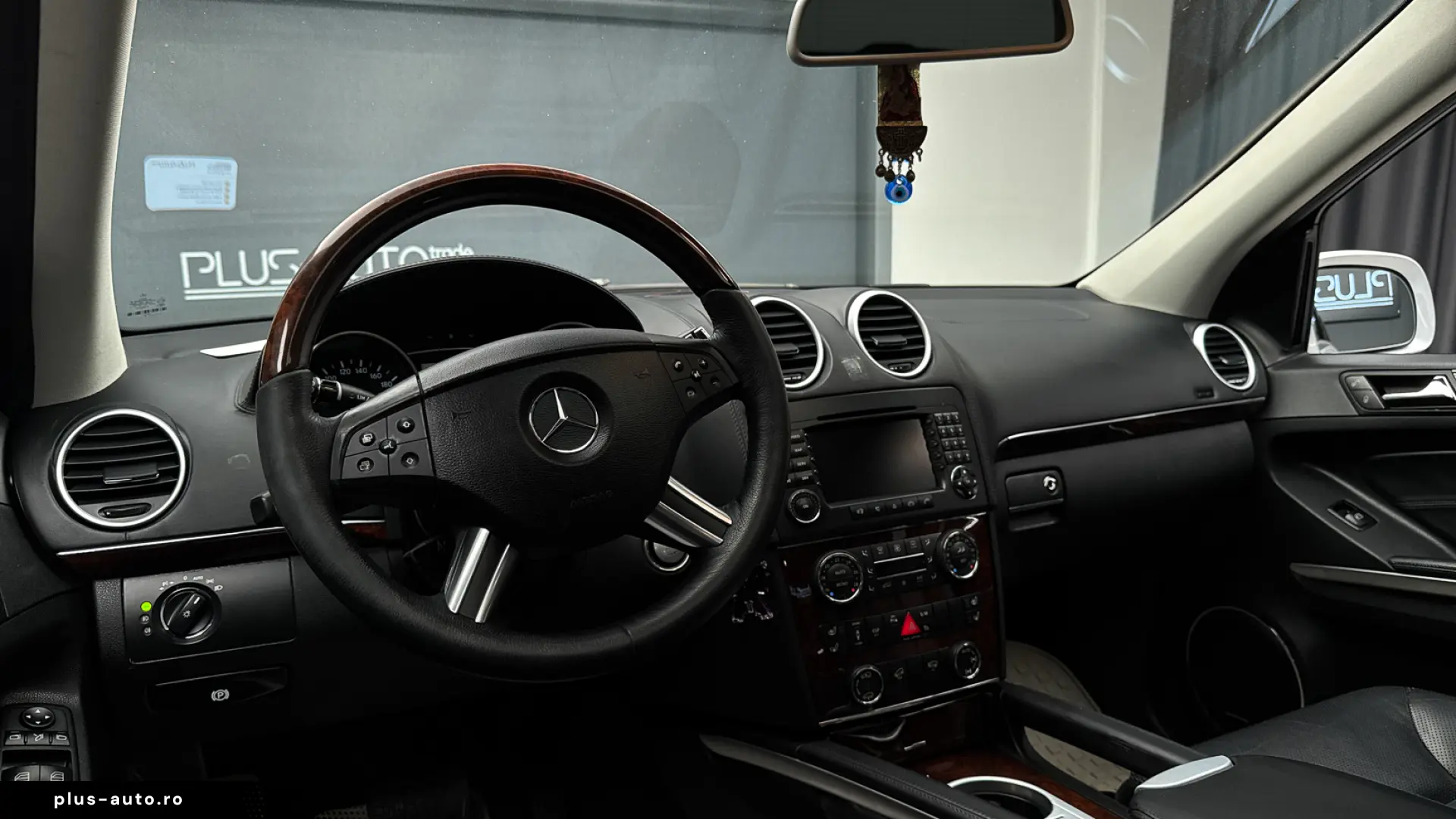 Mercedes-Benz GL 500