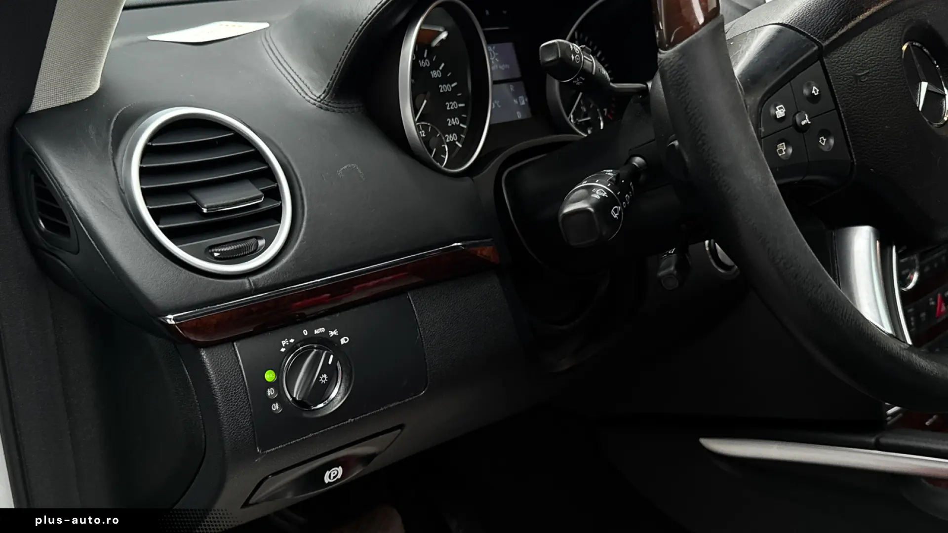 Mercedes-Benz GL 500