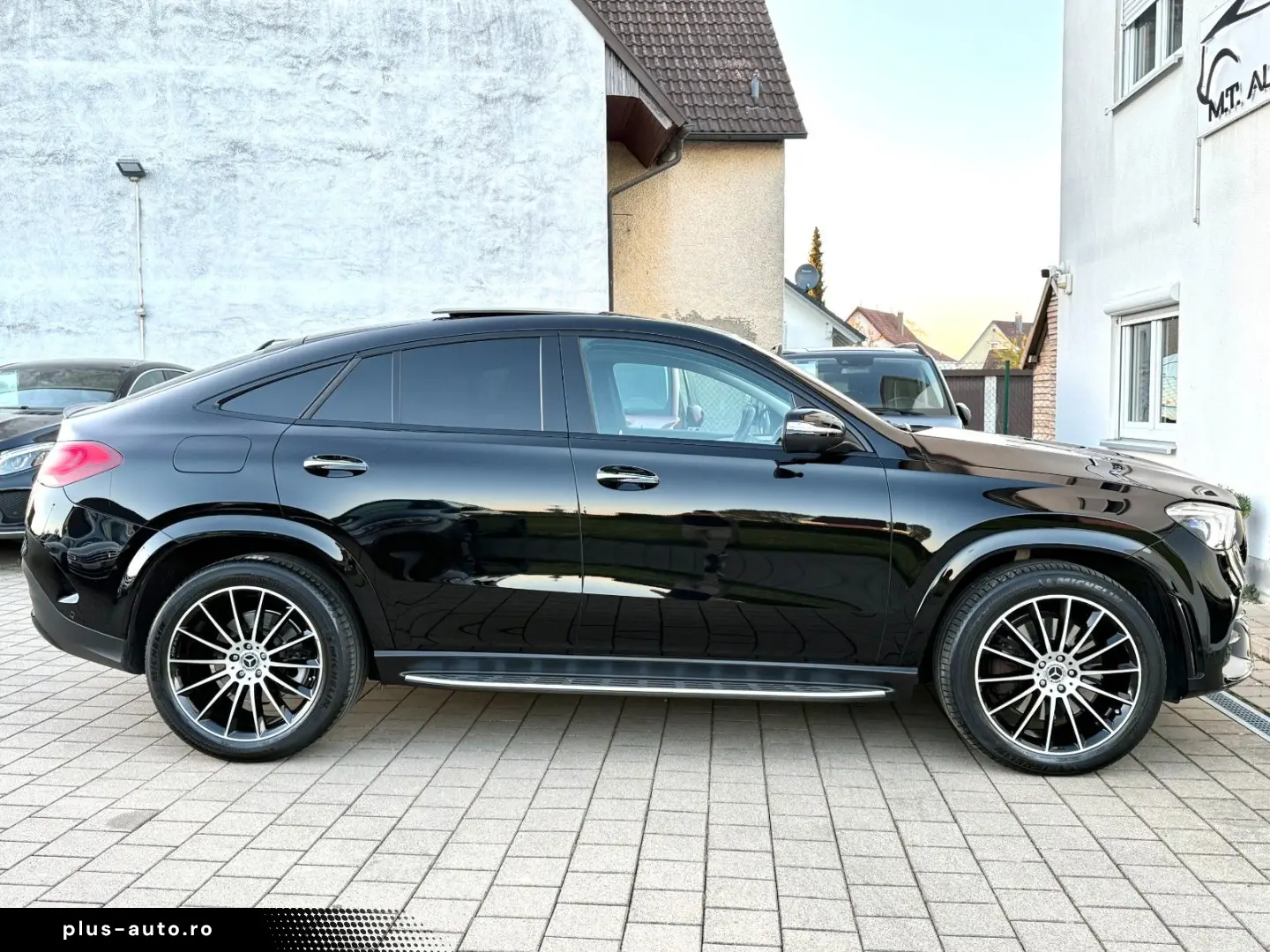 MERCEDES-BENZ GLE 400 COUPE AMG
