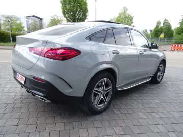 MERCEDES-BENZ GLE 300 d 4M Coupe AMG Pano AHK Airmatic Burm