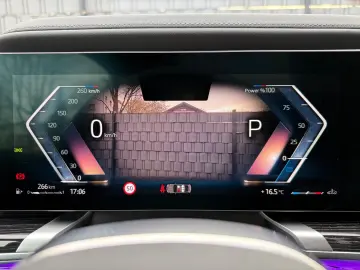 BMW 740d xD M-Sport A-door Sky TV SoftClos B&W FULL