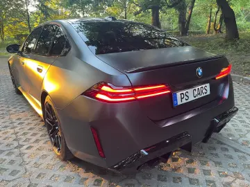 BMW M5 Lim   M-CARBON   BOWERS & WILKINS   GARANTIE