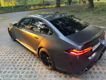 BMW M5 Lim   M-CARBON   BOWERS & WILKINS   GARANTIE