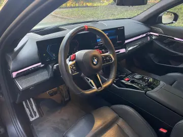 BMW M5 Lim   M-CARBON   BOWERS & WILKINS   GARANTIE