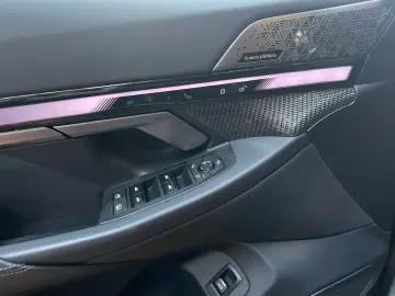 BMW M5 Lim   M-CARBON   BOWERS & WILKINS   GARANTIE