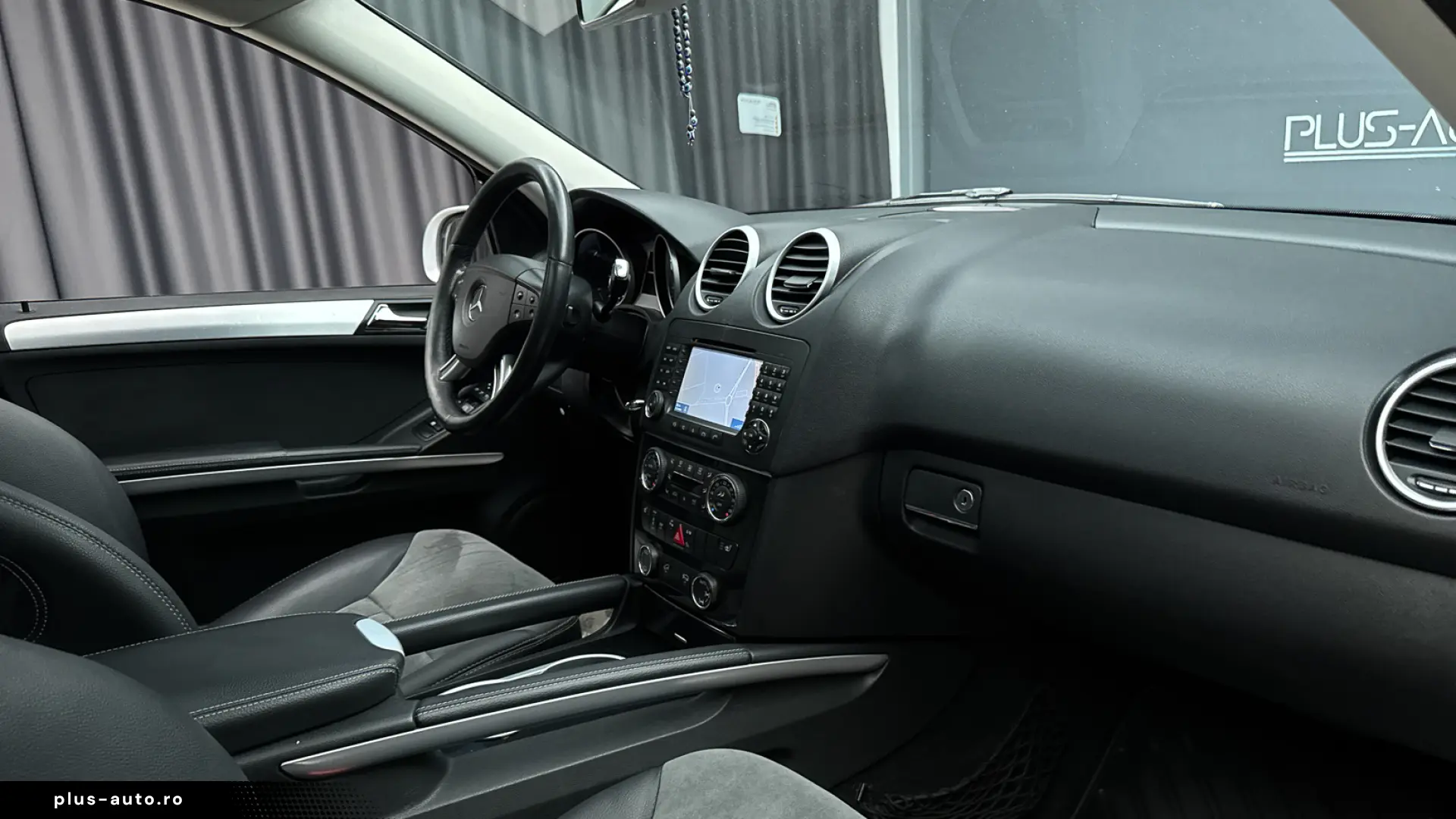 Mercedes-Benz ML 350