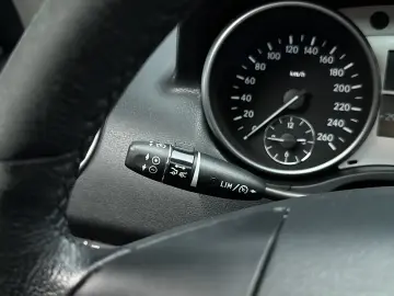 Mercedes-Benz ML 350