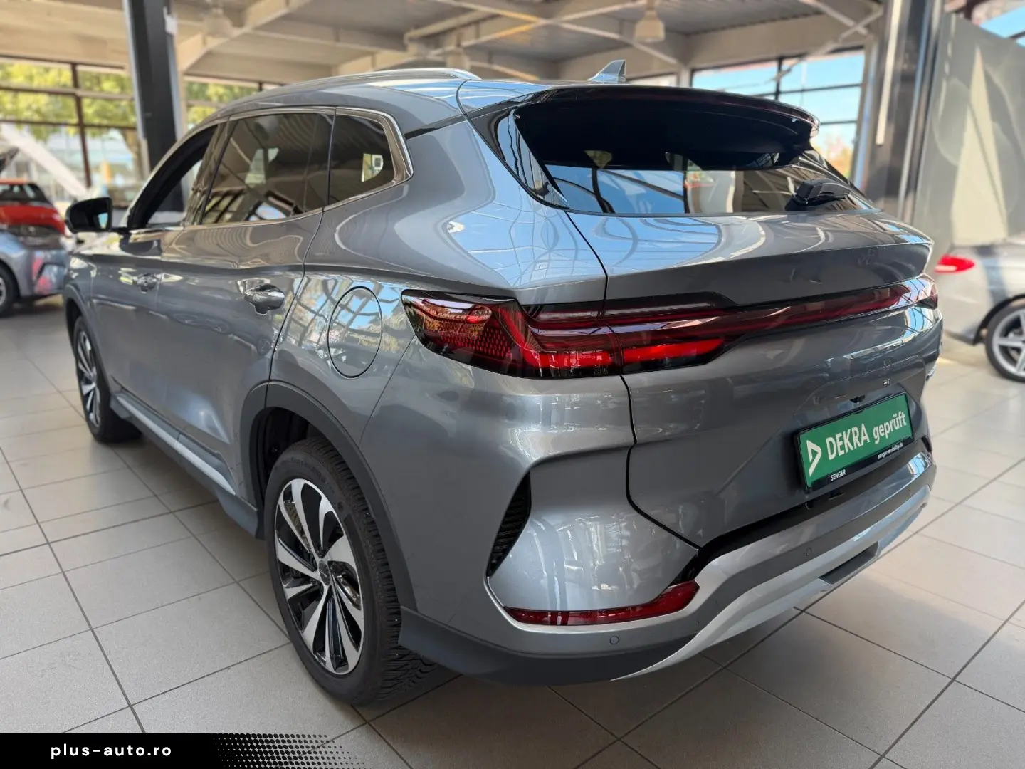 BYD Seal U 1.5 DM-i PHEV  Boost