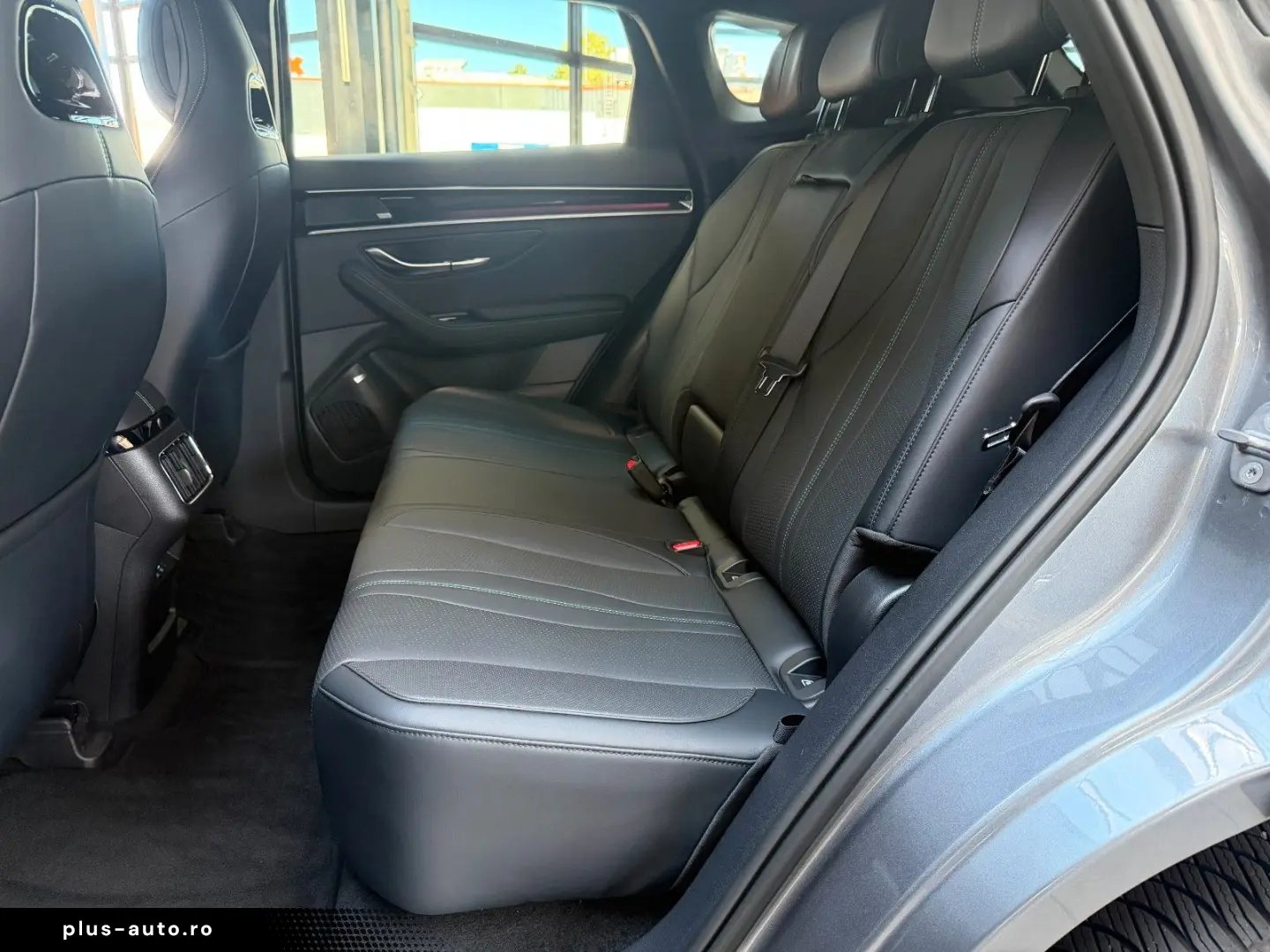 BYD Seal U 1.5 DM-i PHEV  Boost