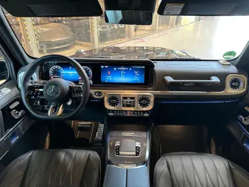MERCEDES-BENZ G 63 AMG Performance Superior Night-Pa…
