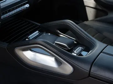 MERCEDES-BENZ GLE 580 4M AMG Line