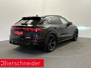 Audi RS Q8 performance