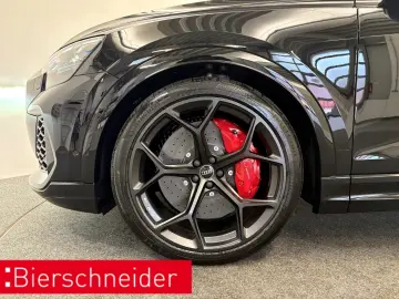 Audi RS Q8 performance