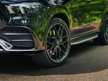 MERCEDES-BENZ GLE 53 AMG