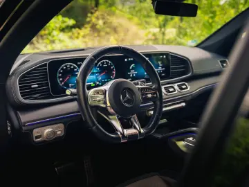 MERCEDES-BENZ GLE 53 AMG