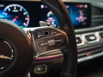 MERCEDES-BENZ GLE 53 AMG