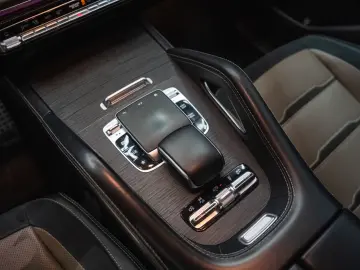 MERCEDES-BENZ GLE 53 AMG