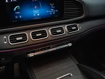 MERCEDES-BENZ GLE 53 AMG