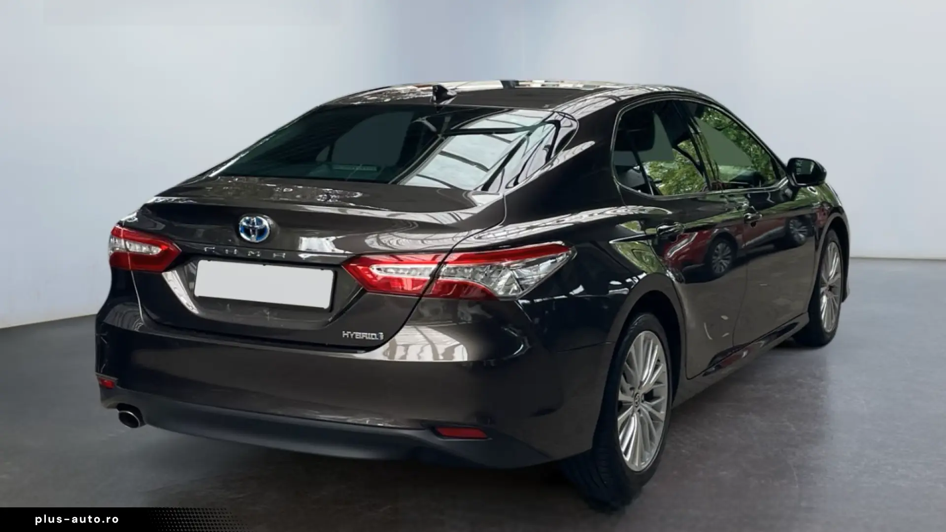 TOYOTA Camry 2021 — imagine 3