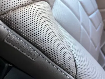 BMW 750e xDr.  MSPORT PRO LOUNGE SEAT FUND EN KR
