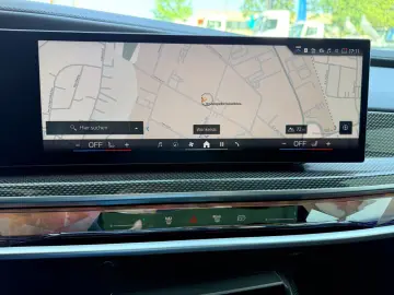 BMW 740dx MPaketPro 21  B&W Kristall TV PanoSky E.Tü