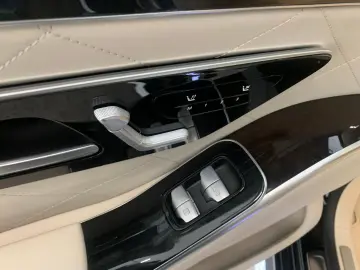 MERCEDES-BENZ S350 4M Lang AMG EXKLUSIVE AUGM-HUD MA…