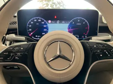 MERCEDES-BENZ S350 4M Lang AMG EXKLUSIVE AUGM-HUD MA…