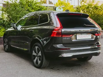 Volvo XC60 Recharge T8 AWD Ultimate Bright