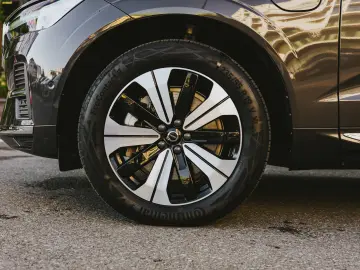 Volvo XC60 Recharge T8 AWD Ultimate Bright