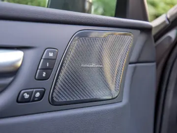 Volvo XC60 Recharge T8 AWD Ultimate Bright